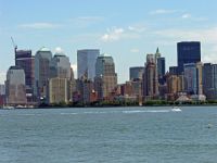 Liberty Island vue vers Manhattan P1030005